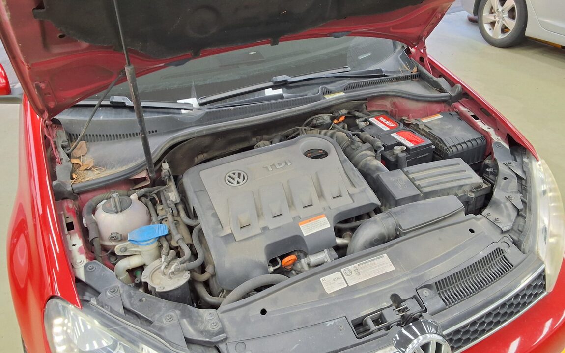 VOLKSWAGEN GOLF (6TH GEN) 2.0 GTD 2012 - zdjęcie 22