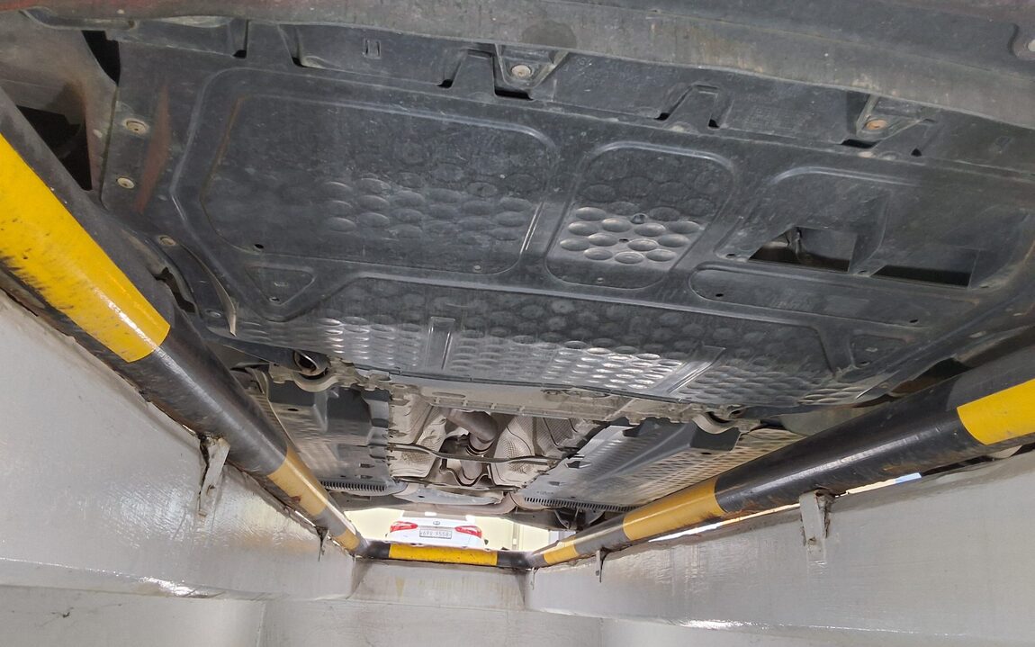 VOLKSWAGEN GOLF (6TH GEN) 2.0 GTD 2012 - zdjęcie 23
