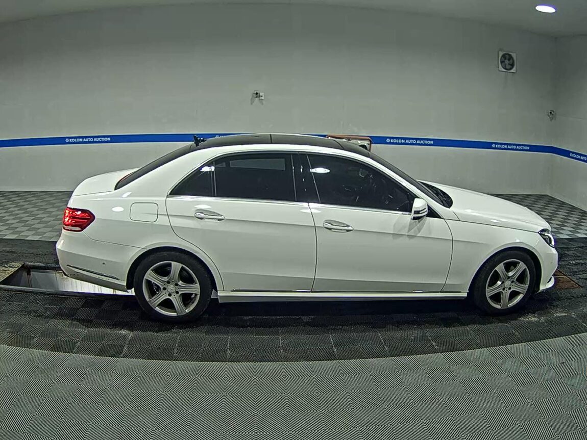 MERCEDES-BENZ E-CLASS (4TH GEN) E250 CDI 4MATIC 2014 - zdjęcie 4
