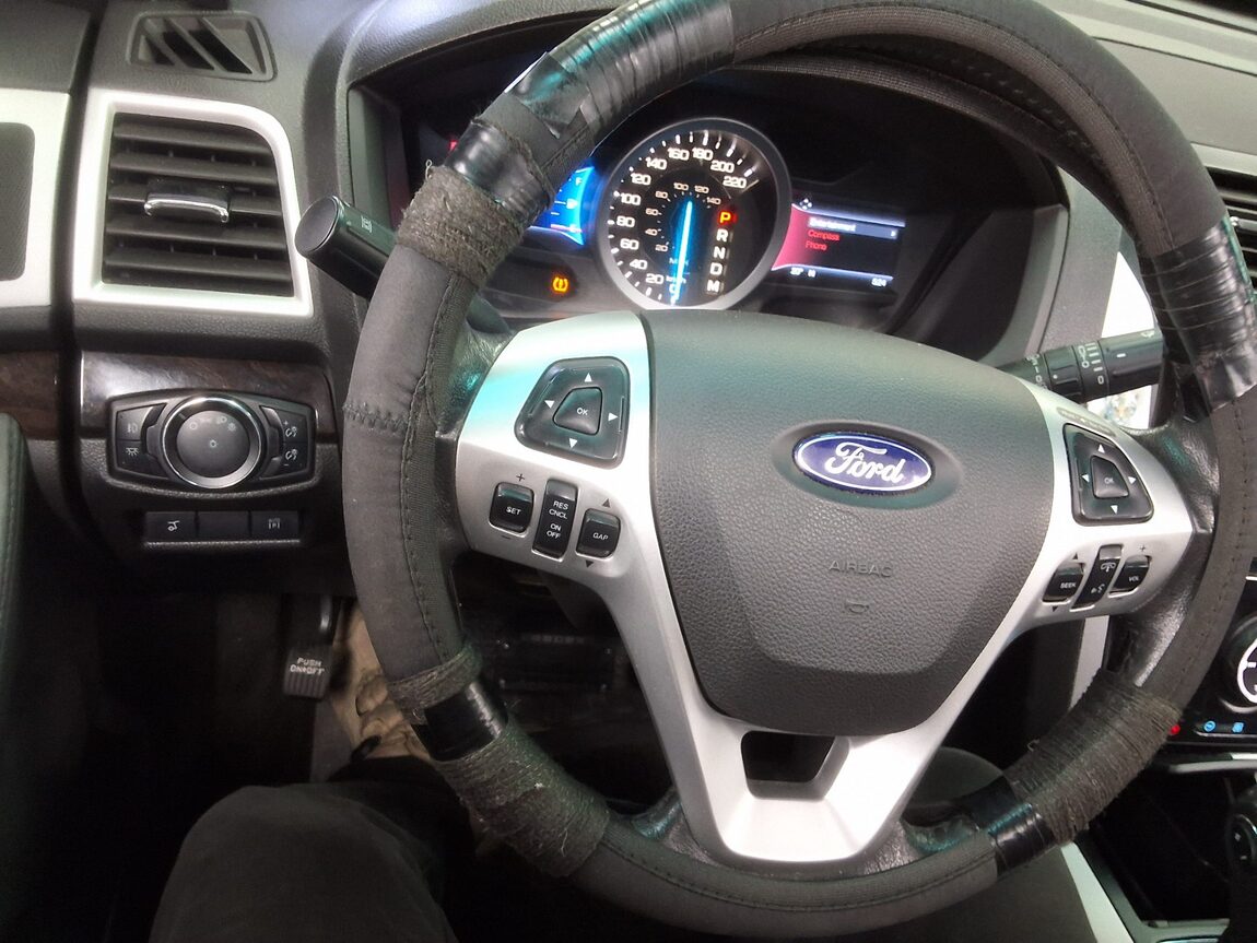 FORD EXPLORER (5TH GEN) 3.5 V6 4WD LIMITED 2014 - zdjęcie 23
