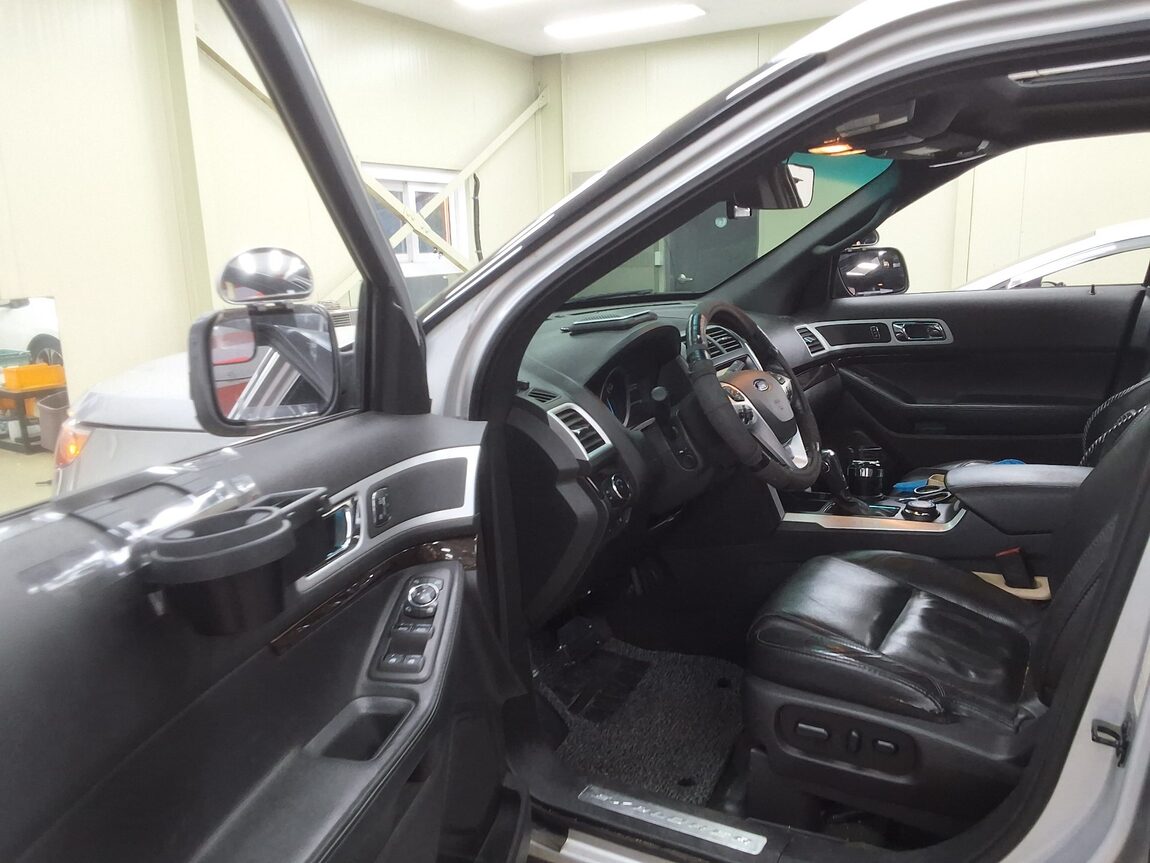 FORD EXPLORER (5TH GEN) 3.5 V6 4WD LIMITED 2014 - zdjęcie 11