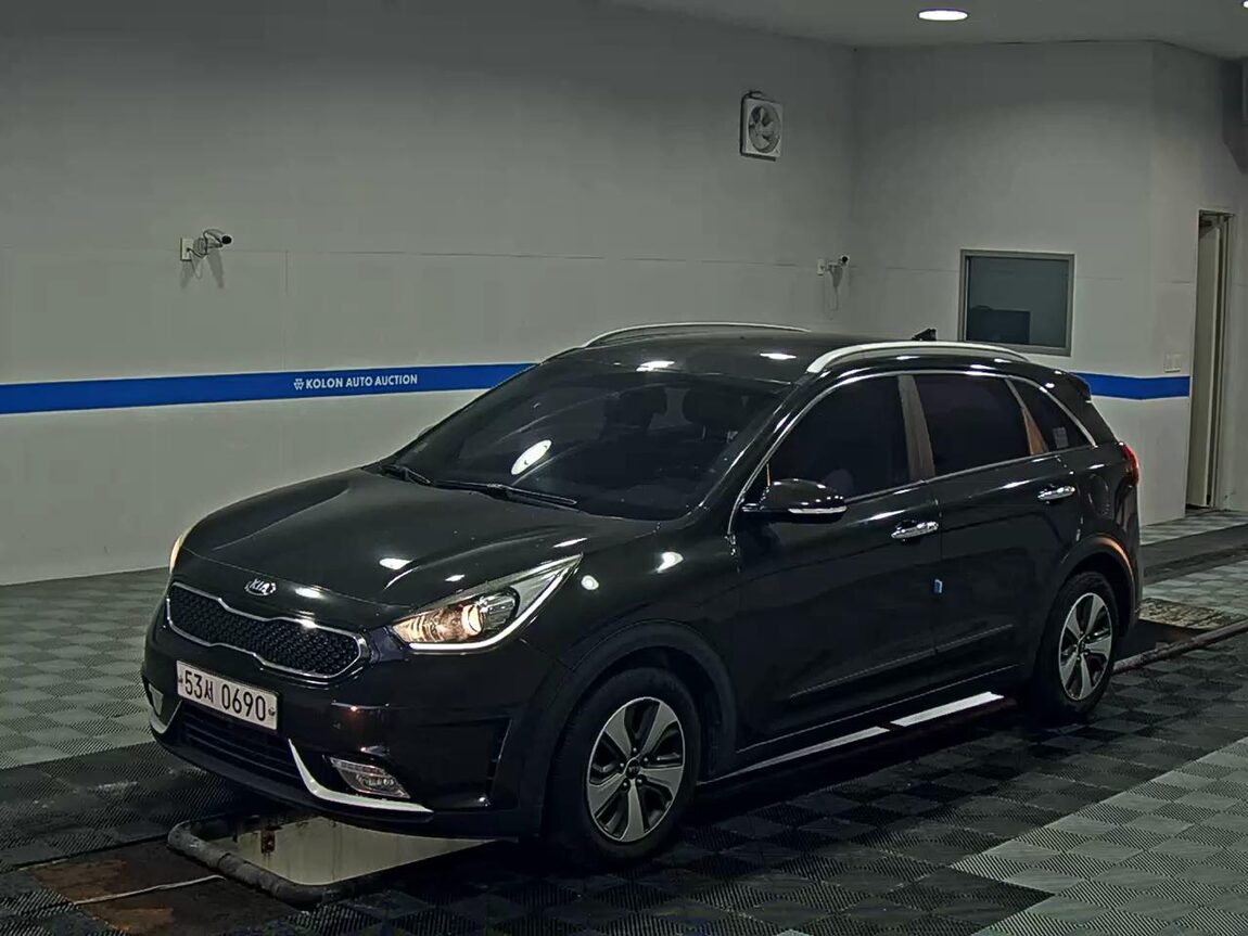 KIA NIRO 1.6 HYBRID PRESTIGE 2017 - zdjęcie 2