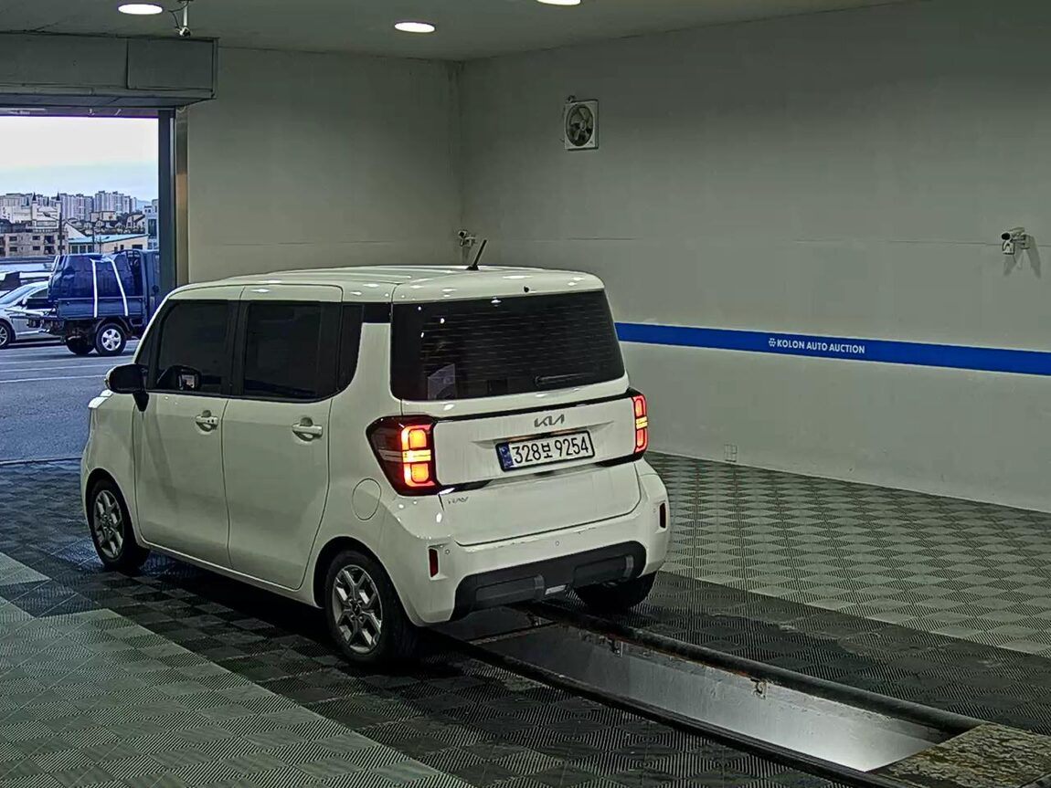 KIA THE NEW KIA RAY 1.0 GASOLINE PRESTIGE 2023 - zdjęcie 6