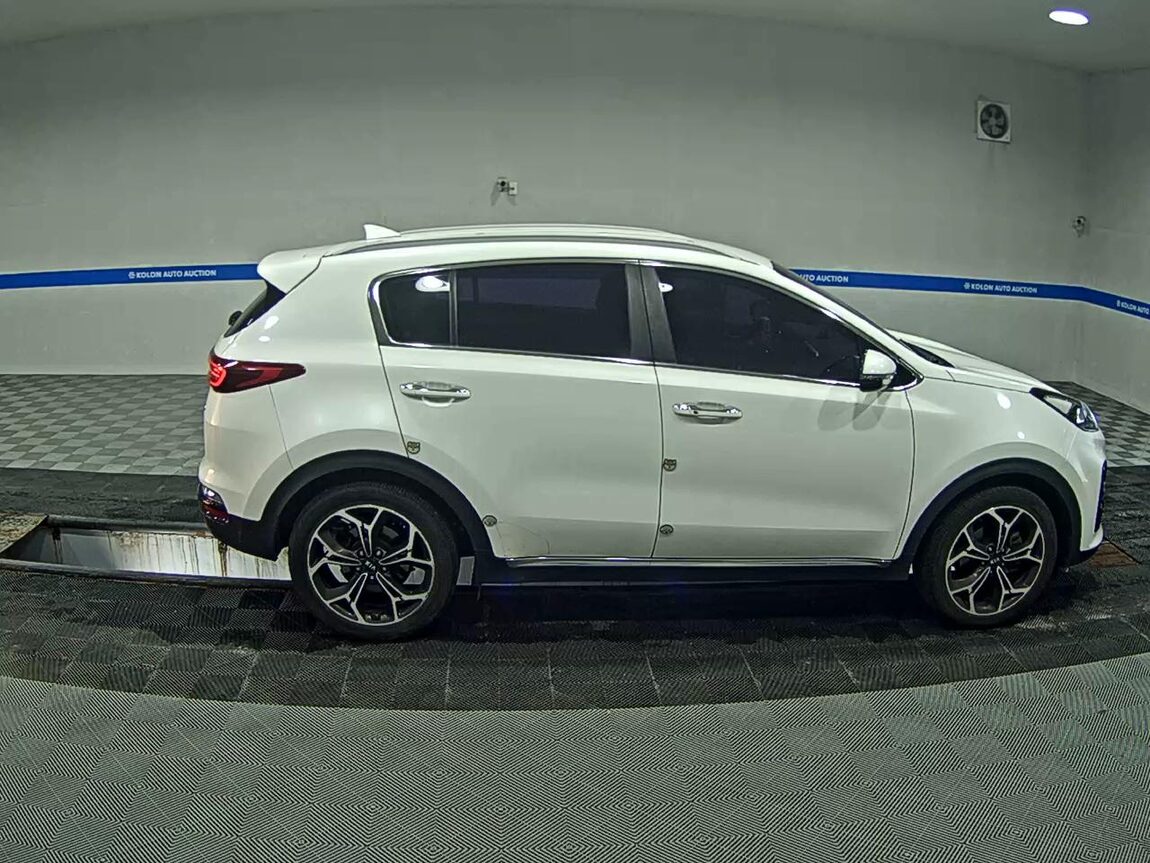KIA SPORTAGE THE BOLD R2.0 DIESEL 2WD SIGNATURE 2020 - zdjęcie 4