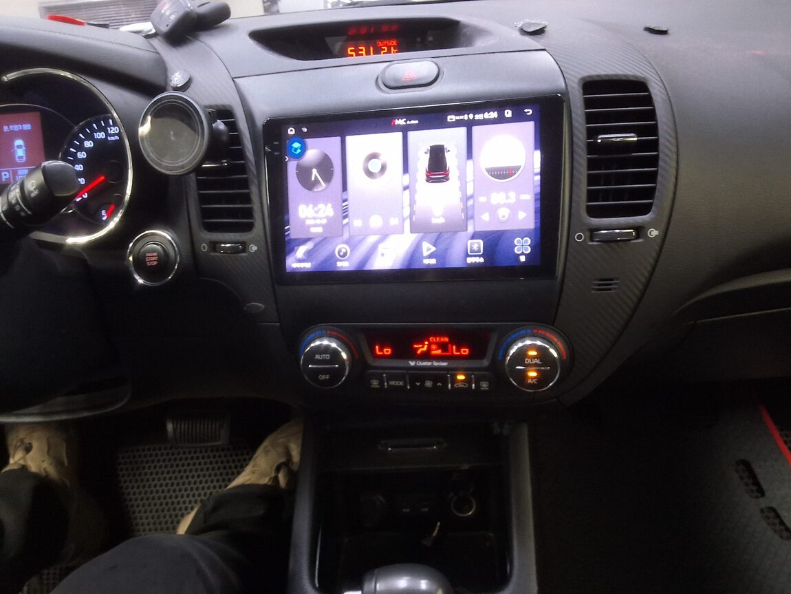 KIA K3 1.6 GDI NOBLESSE 2015 - zdjęcie 24