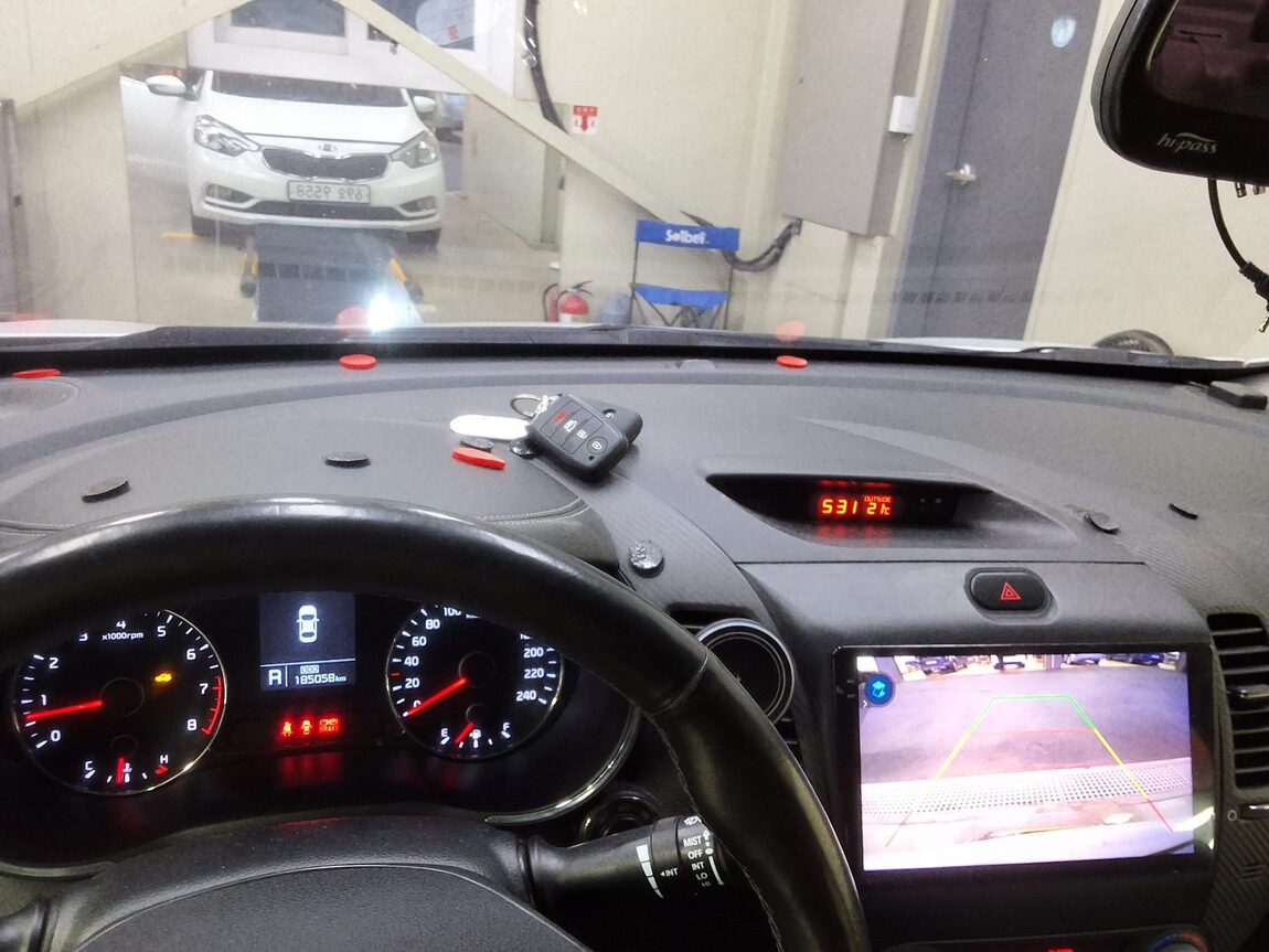 KIA K3 1.6 GDI NOBLESSE 2015 - zdjęcie 25