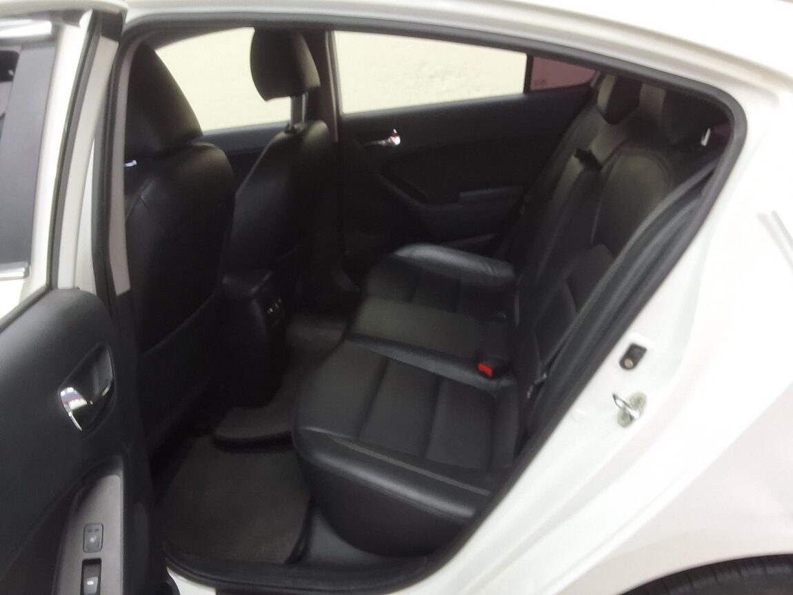 KIA K3 1.6 GDI NOBLESSE 2015 - zdjęcie 13