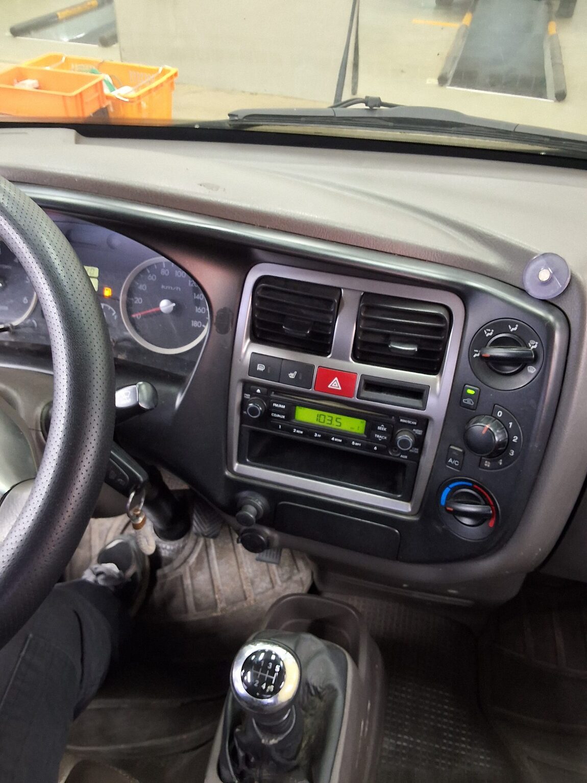 HYUNDAI PORTER II CRDi SUPER CAB EXTRA LONG WHEELBASE SUPER 2012 - zdjęcie 15