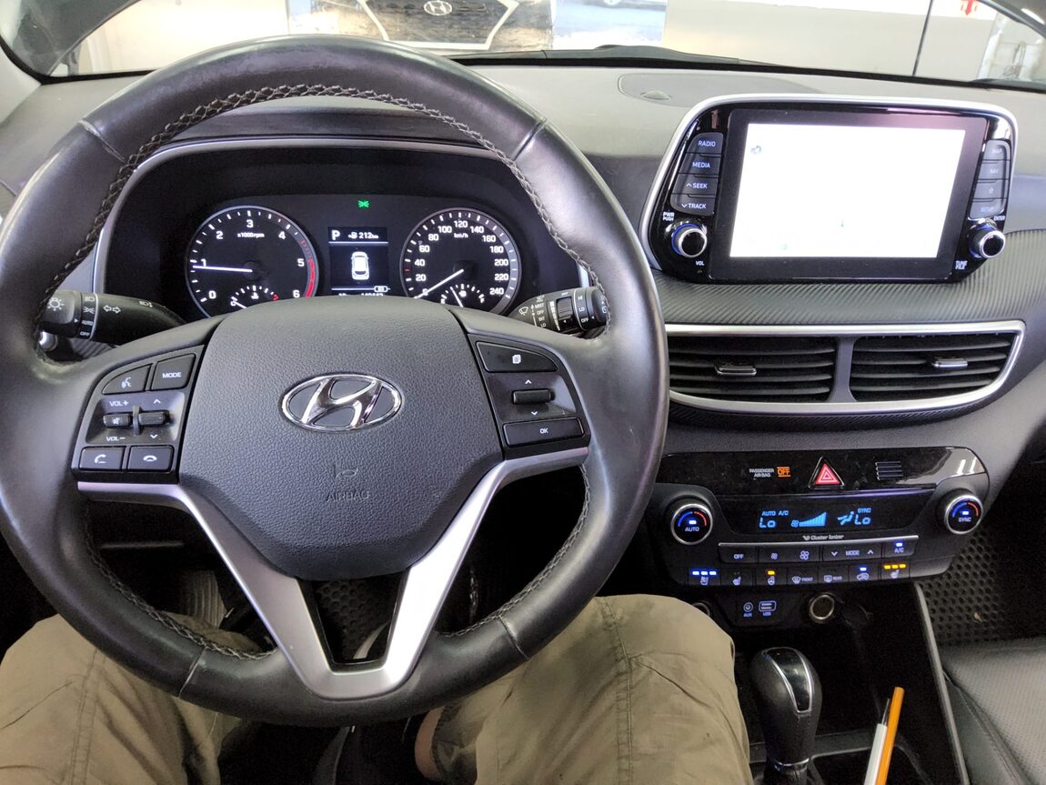 HYUNDAI NEW TUCSON 1.6 DIESEL 2WD MODERN 2019 - zdjęcie 17