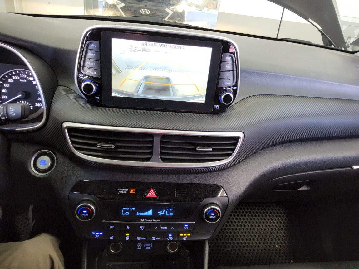 HYUNDAI NEW TUCSON 1.6 DIESEL 2WD MODERN 2019 - zdjęcie 19