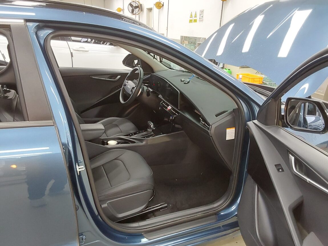 KIA THE ALL NEW NIRO 1.6 HEV TRENDY 2023 - zdjęcie 14