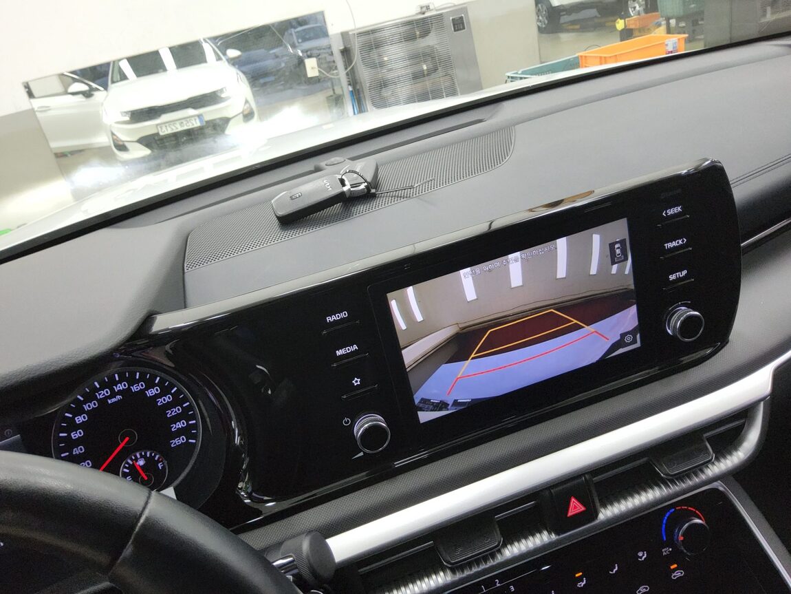 KIA NEW K5 (DL3) 2.0 LPI RENTAL CAR STANDARD 2023 - zdjęcie 18