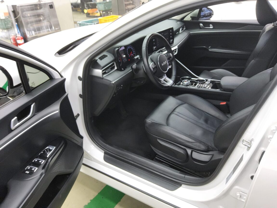 KIA NEW K5 (DL3) 2.0 LPI RENTAL CAR STANDARD 2023 - zdjęcie 10