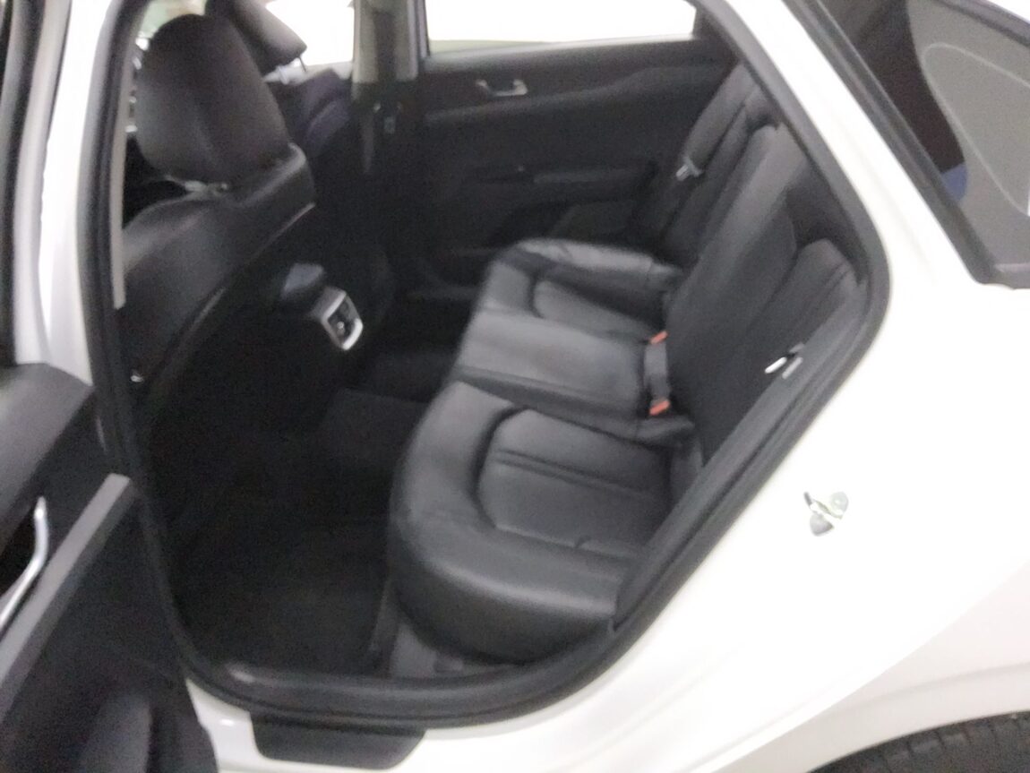 KIA NEW K5 (DL3) 2.0 LPI RENTAL CAR STANDARD 2023 - zdjęcie 12