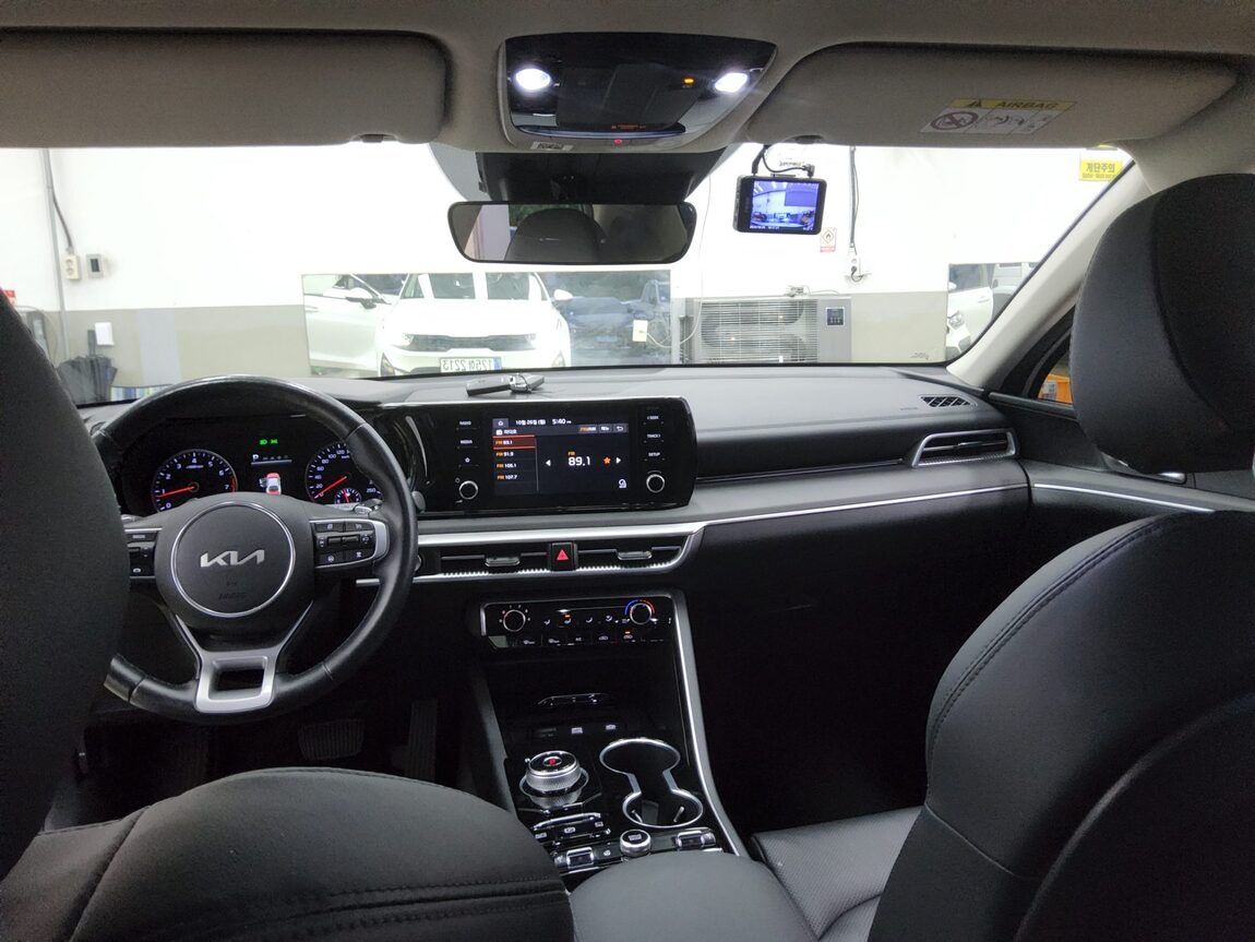 KIA NEW K5 (DL3) 2.0 LPI RENTAL CAR STANDARD 2023 - zdjęcie 11