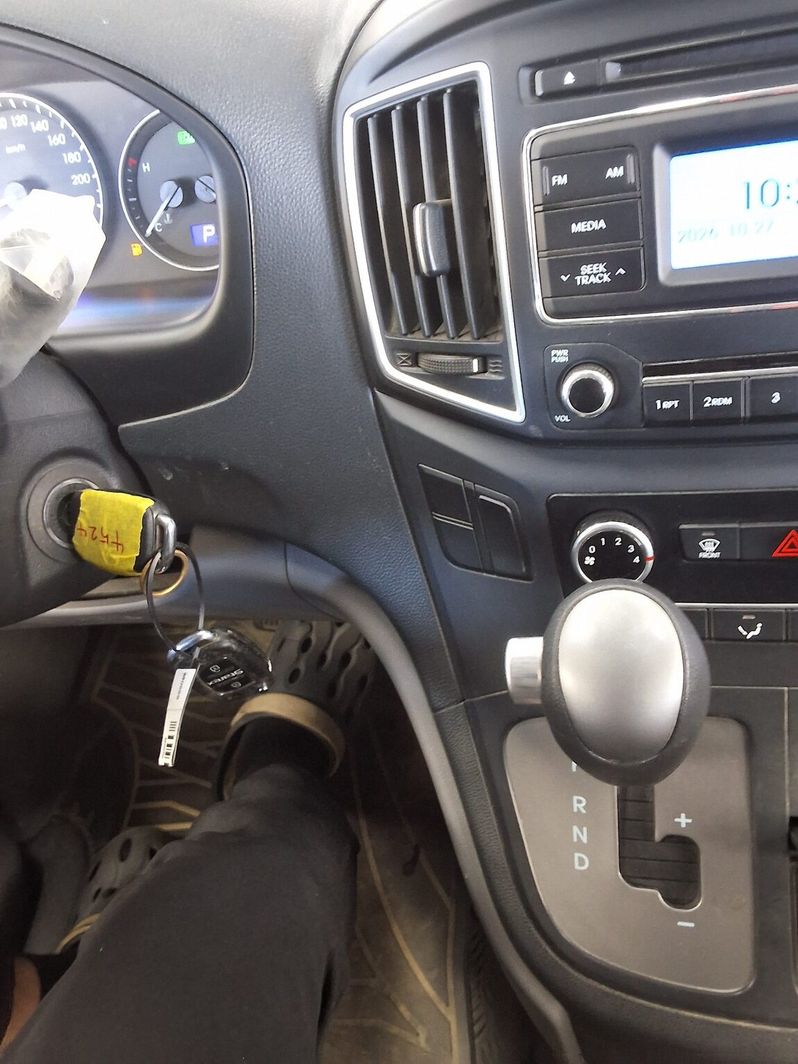 HYUNDAI THE NEW GRAND STAREX 5-SEATER DIESEL VAN STYLE 2021 - zdjęcie 17