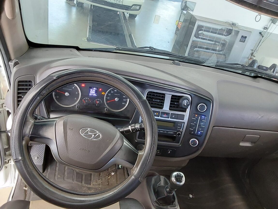 HYUNDAI PORTER II CRDi SUPER CAB EXTRA LONG WHEELBASE SMART 2017 - zdjęcie 11