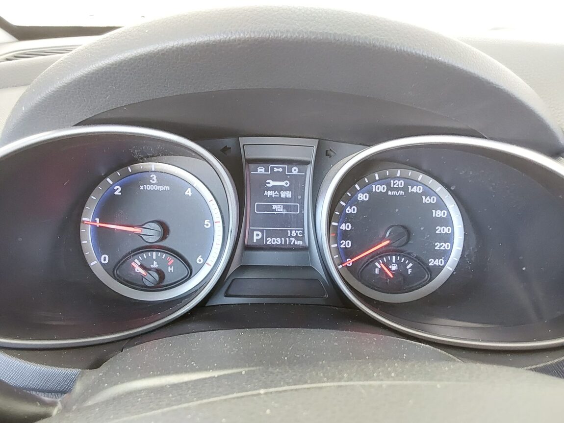 HYUNDAI SANTA FE (DM) DIESEL R2.0 2WD PREMIUM 2015 - zdjęcie 9