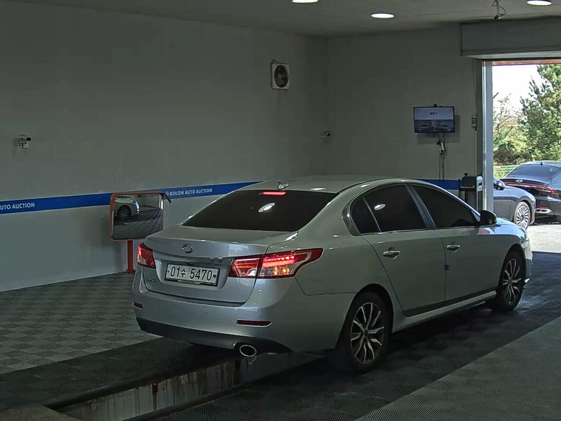 RENAULT (SAMSUNG) SM5 NOVA CLASSIC 2018 - zdjęcie 5