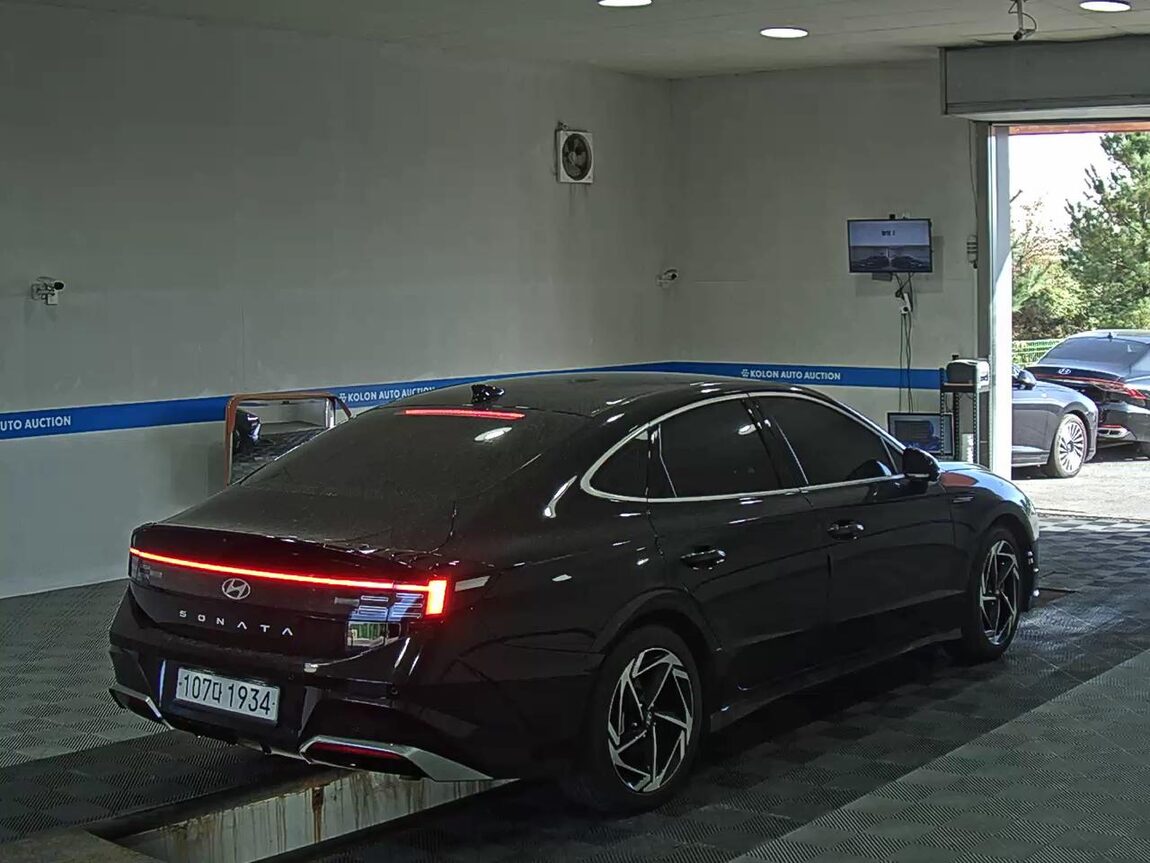 HYUNDAI SONATA THE EDGE GASOLINE 2.0 INSPIRATION 2024 - zdjęcie 5