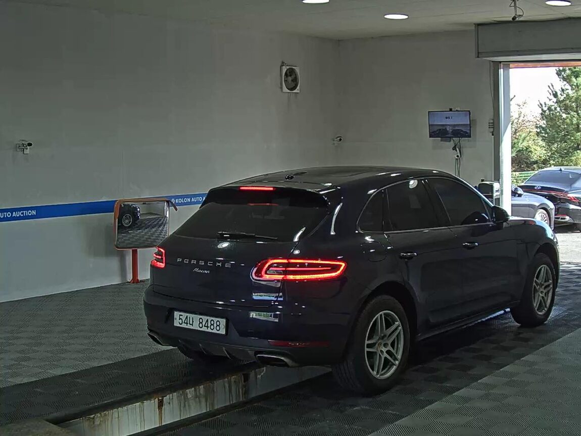 PORSCHE MACAN 2 2017 - zdjęcie 5
