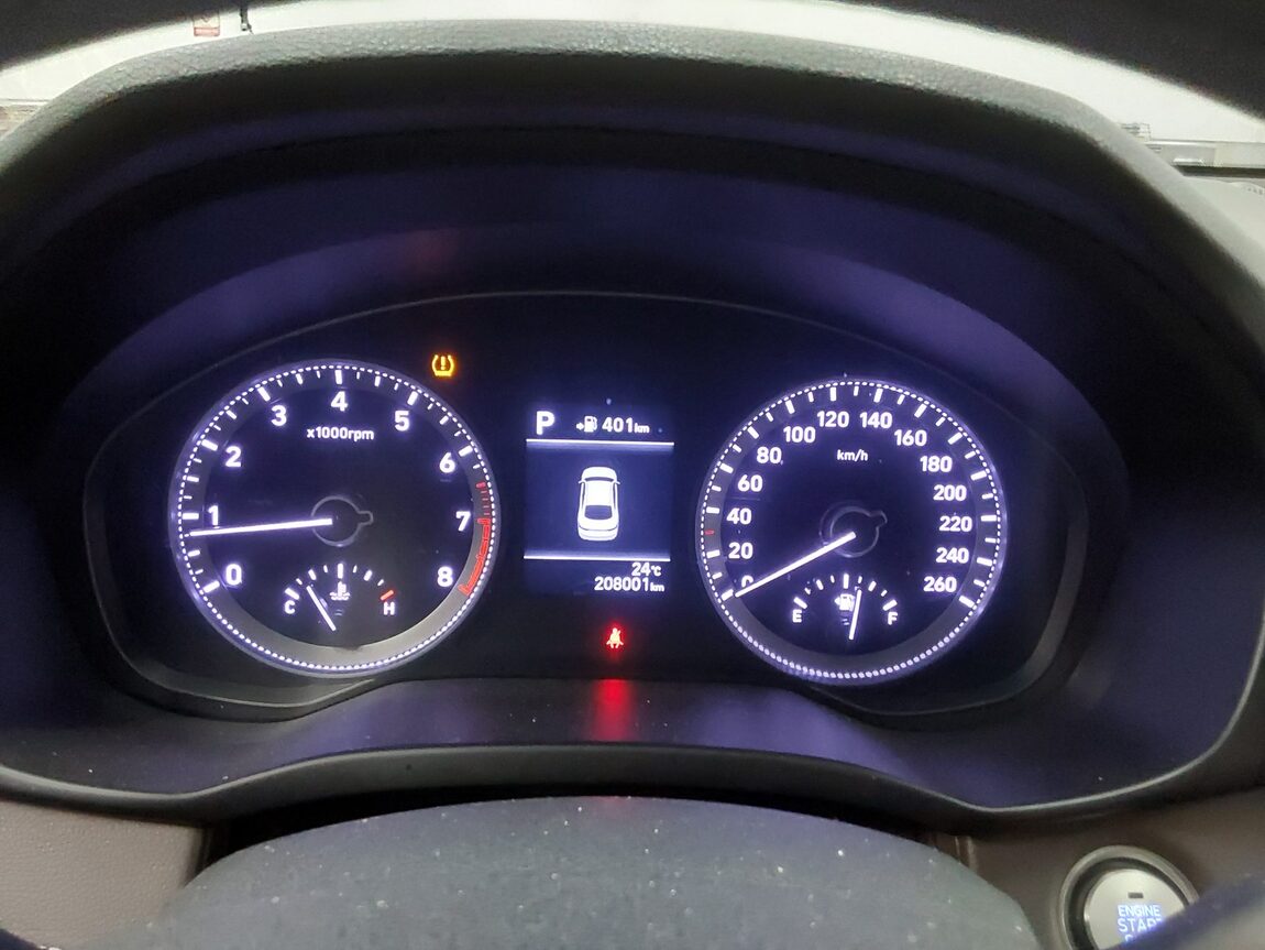 HYUNDAI GRANDEUR IG 2.4 GDi PREMIUM SPECIAL 2018 - zdjęcie 9