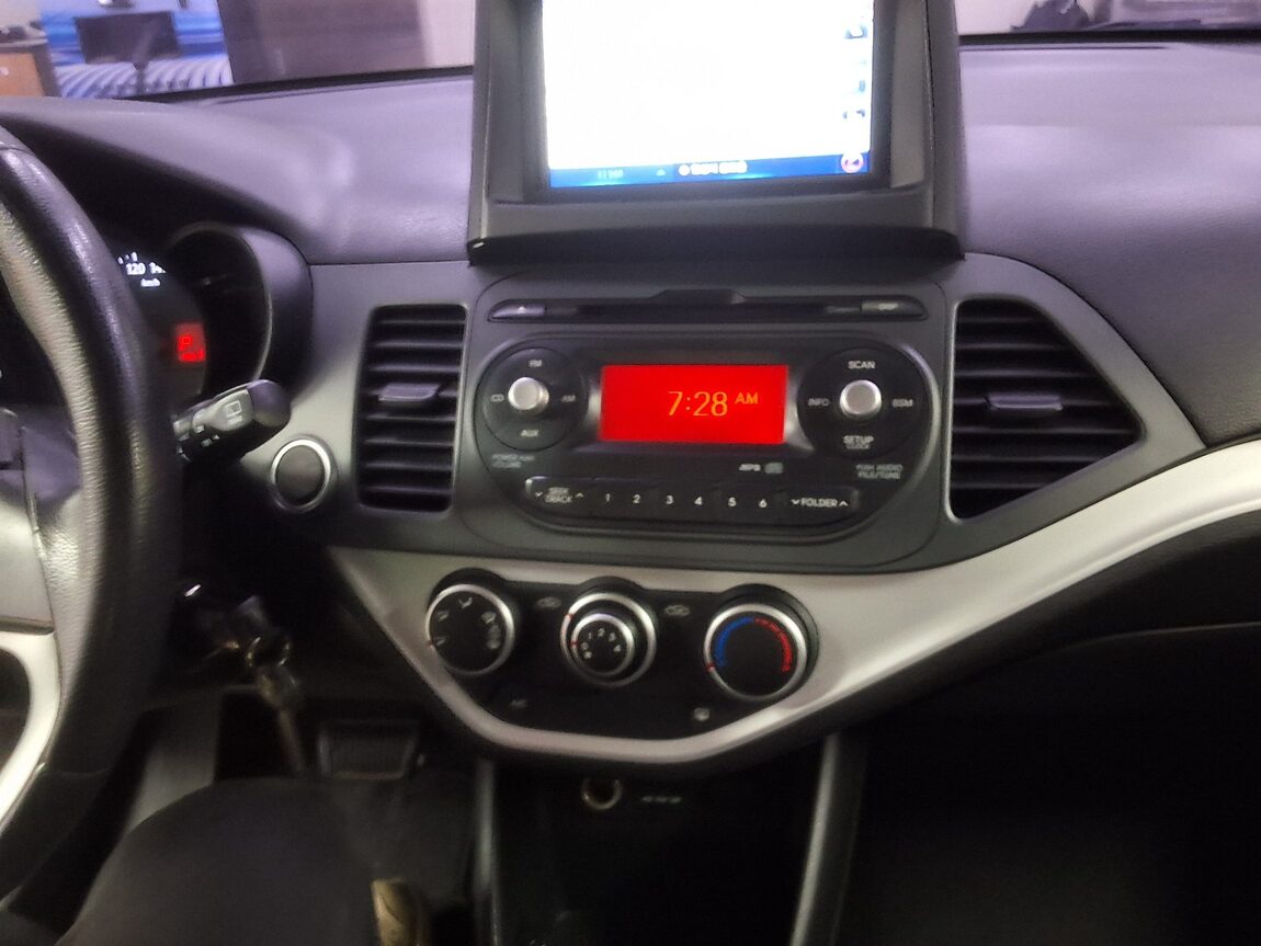 KIA ALL NEW MORNING GASOLINE DELUXE 2012 - zdjęcie 24