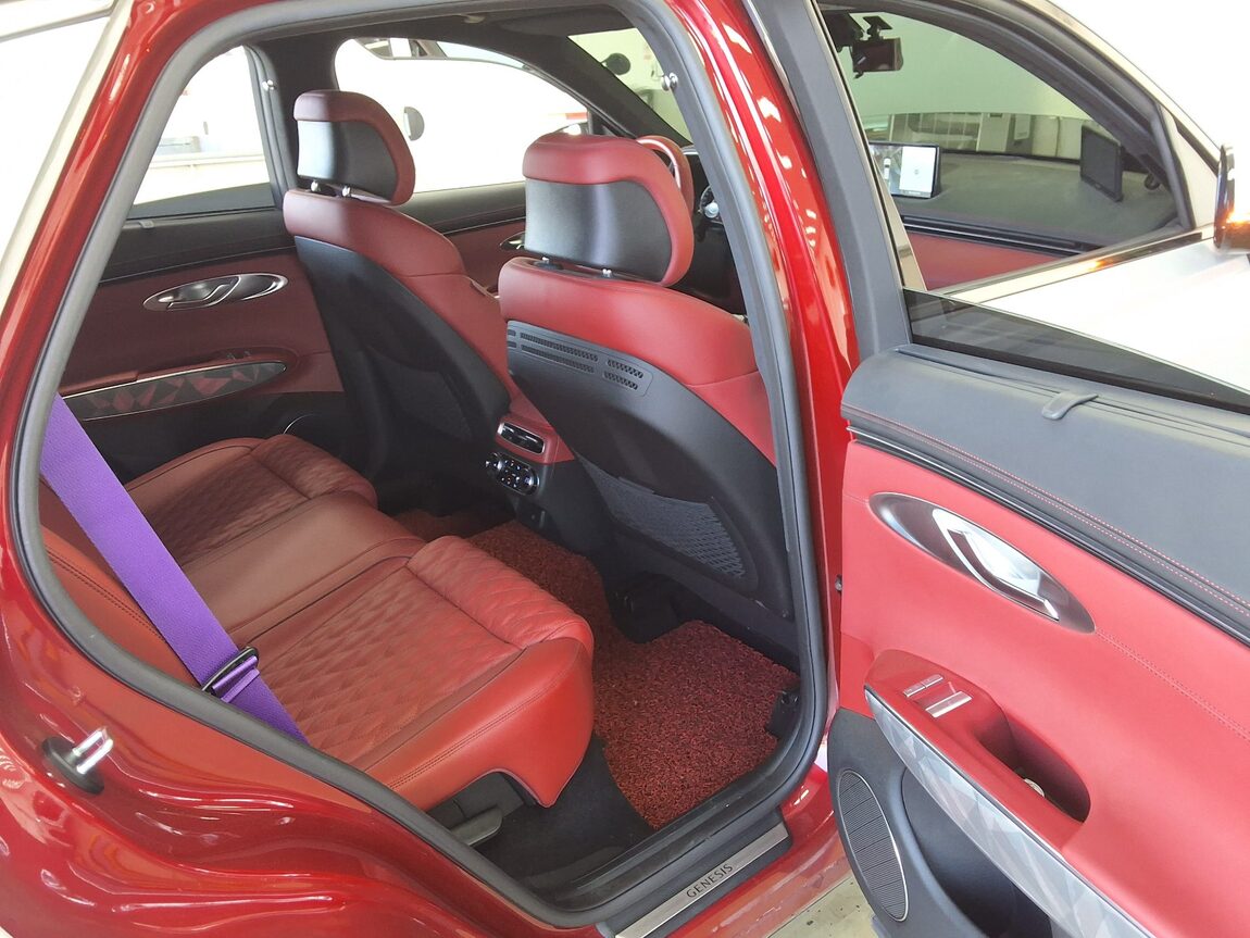 GENESIS GV70 3.5T AWD SPORTS 2024 - zdjęcie 13
