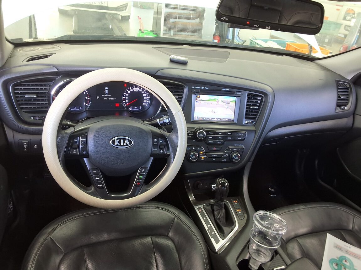 KIA K5 2.0 CVVT NOBLESSE 2011 - zdjęcie 11