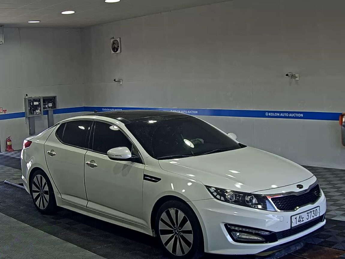 KIA K5 2.0 CVVT NOBLESSE 2011 - zdjęcie 3