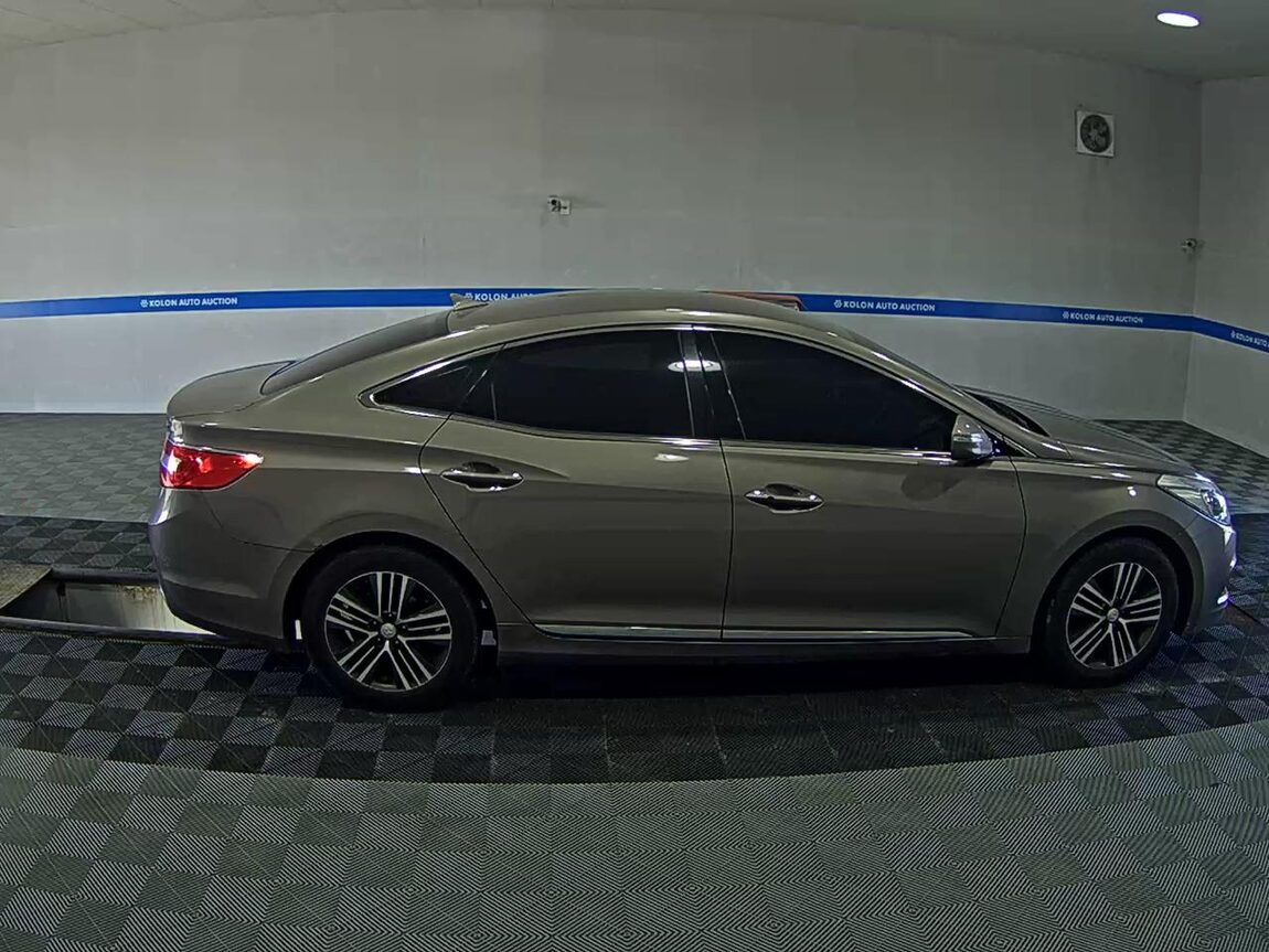HYUNDAI GRANDEUR HG LPI DISABLED VEHICLE 2014 - zdjęcie 4