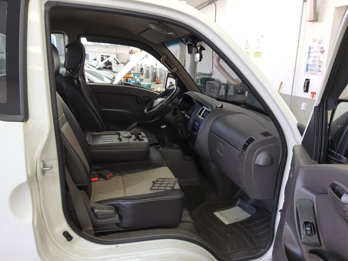 HYUNDAI PORTER II CRDi SUPER CAB EXTRA LONG WHEELBASE SMART 2017 - zdjęcie 12