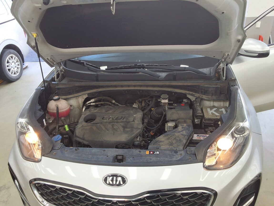 KIA SPORTAGE THE BOLD 1.6 DIESEL 2WD PRESTIGE 2022 - zdjęcie 19