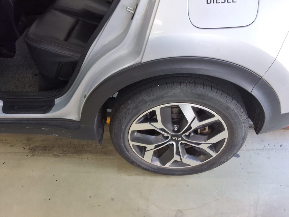 KIA SPORTAGE THE BOLD 1.6 DIESEL 2WD PRESTIGE 2022 - zdjęcie 22