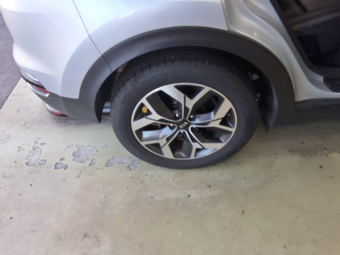 KIA SPORTAGE THE BOLD 1.6 DIESEL 2WD PRESTIGE 2022 - zdjęcie 24