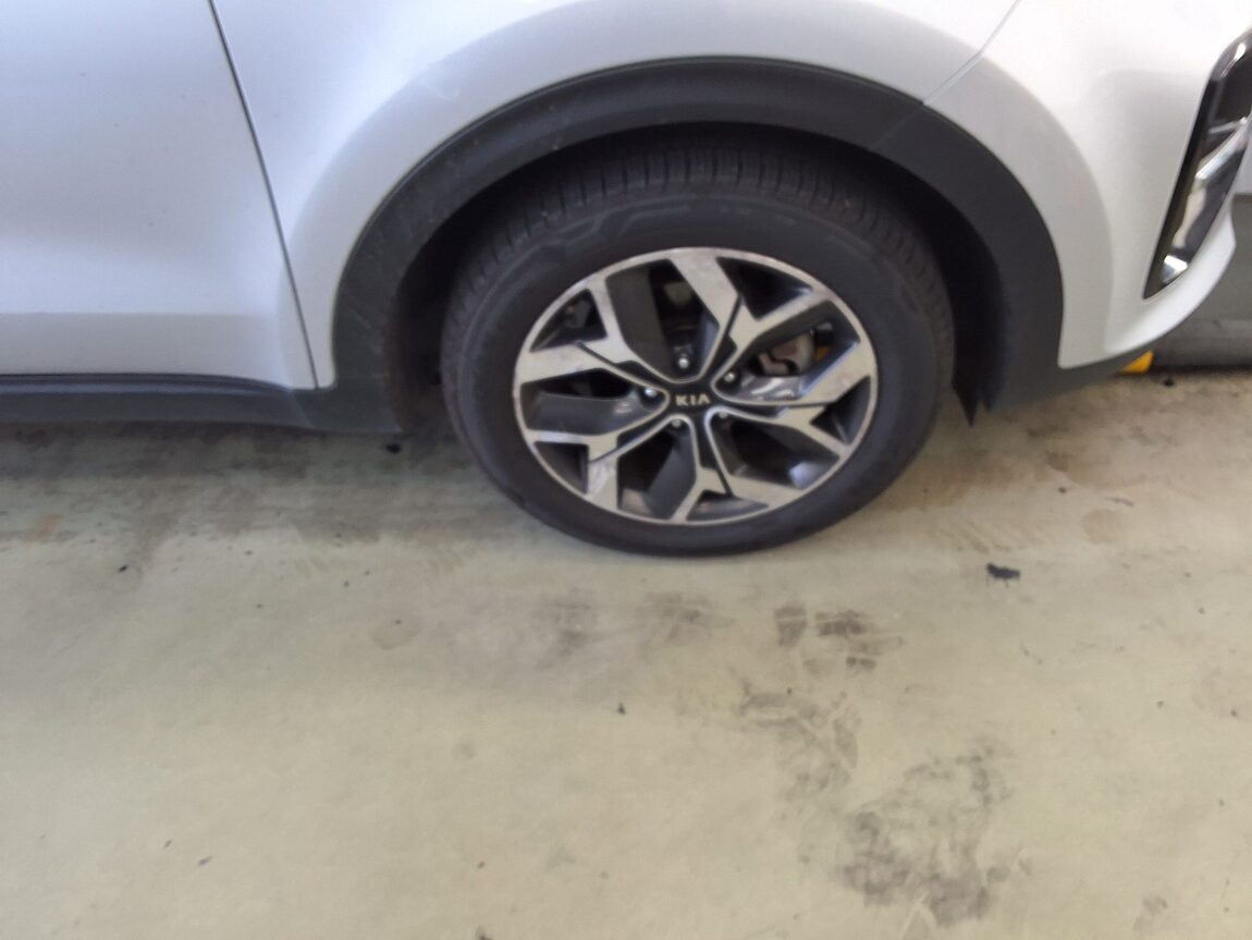 KIA SPORTAGE THE BOLD 1.6 DIESEL 2WD PRESTIGE 2022 - zdjęcie 23