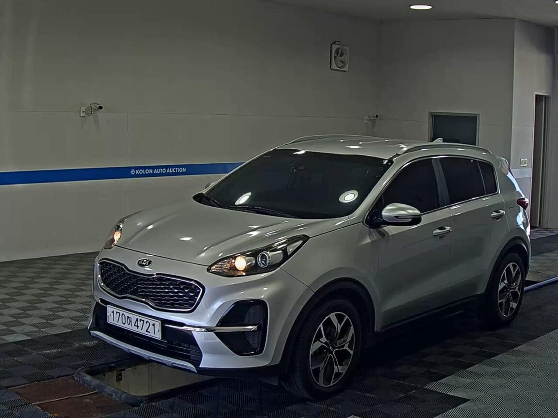 KIA SPORTAGE THE BOLD 1.6 DIESEL 2WD PRESTIGE 2022 - zdjęcie 2