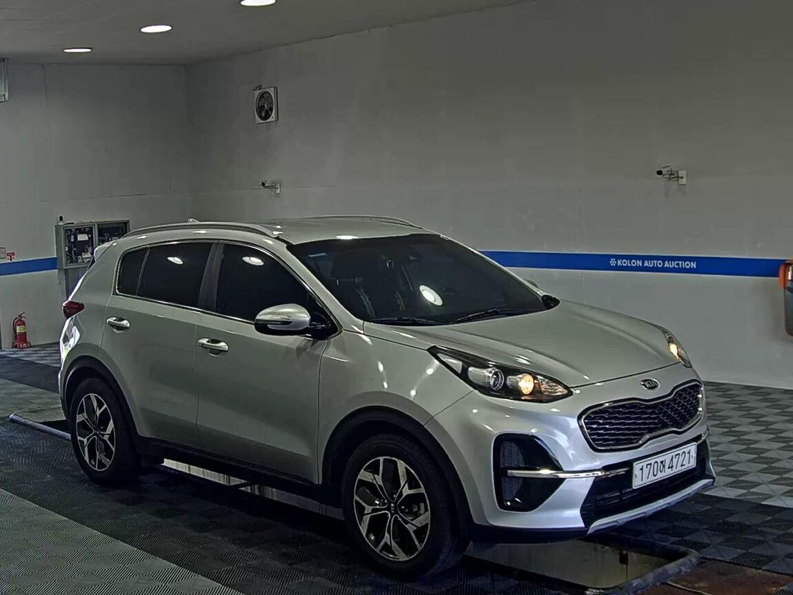 KIA SPORTAGE THE BOLD 1.6 DIESEL 2WD PRESTIGE 2022 - zdjęcie 3