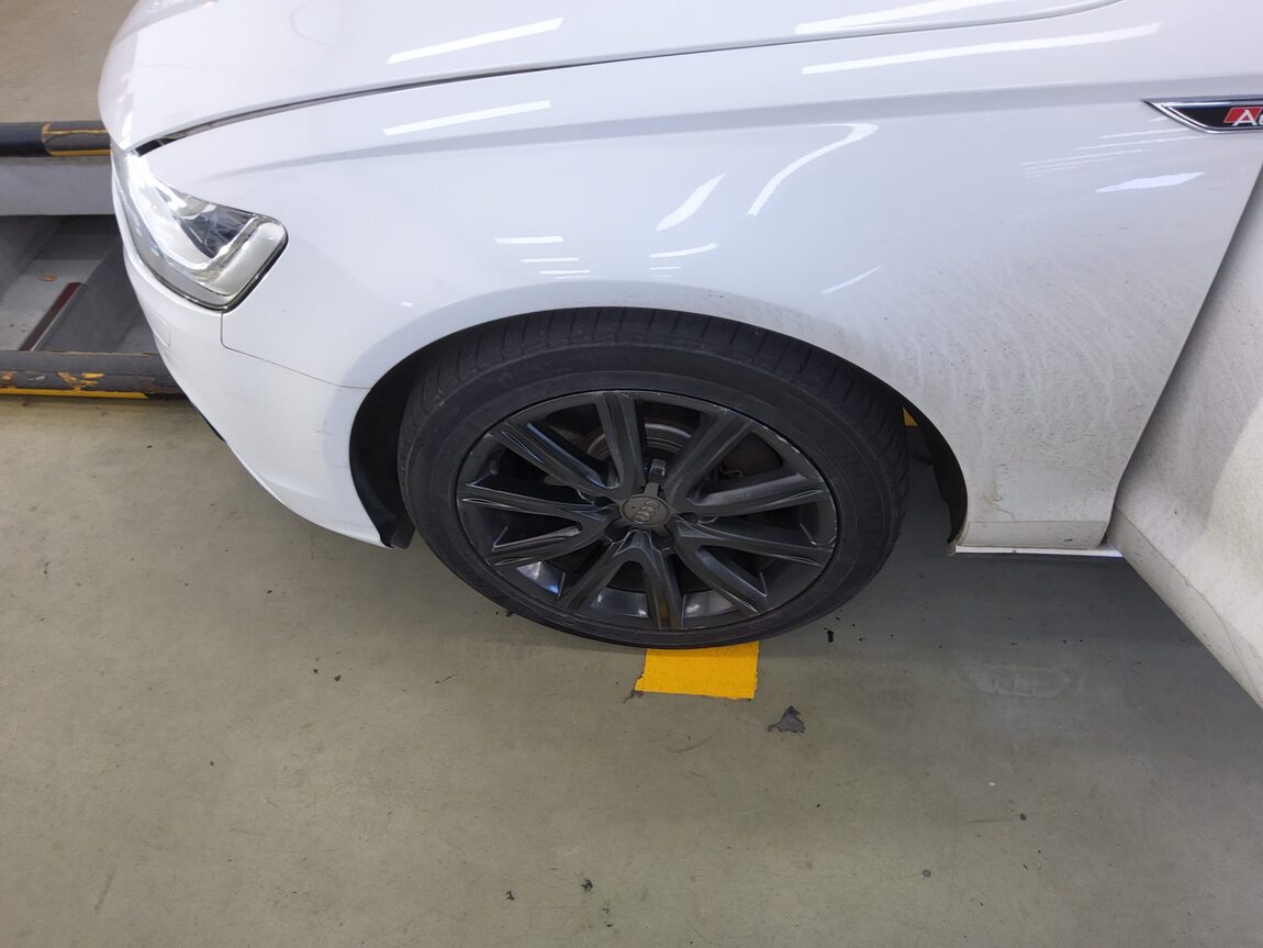 AUDI A6 (4TH GEN) 3.0 TDI QUATTRO LED PACK 2014 - zdjęcie 20