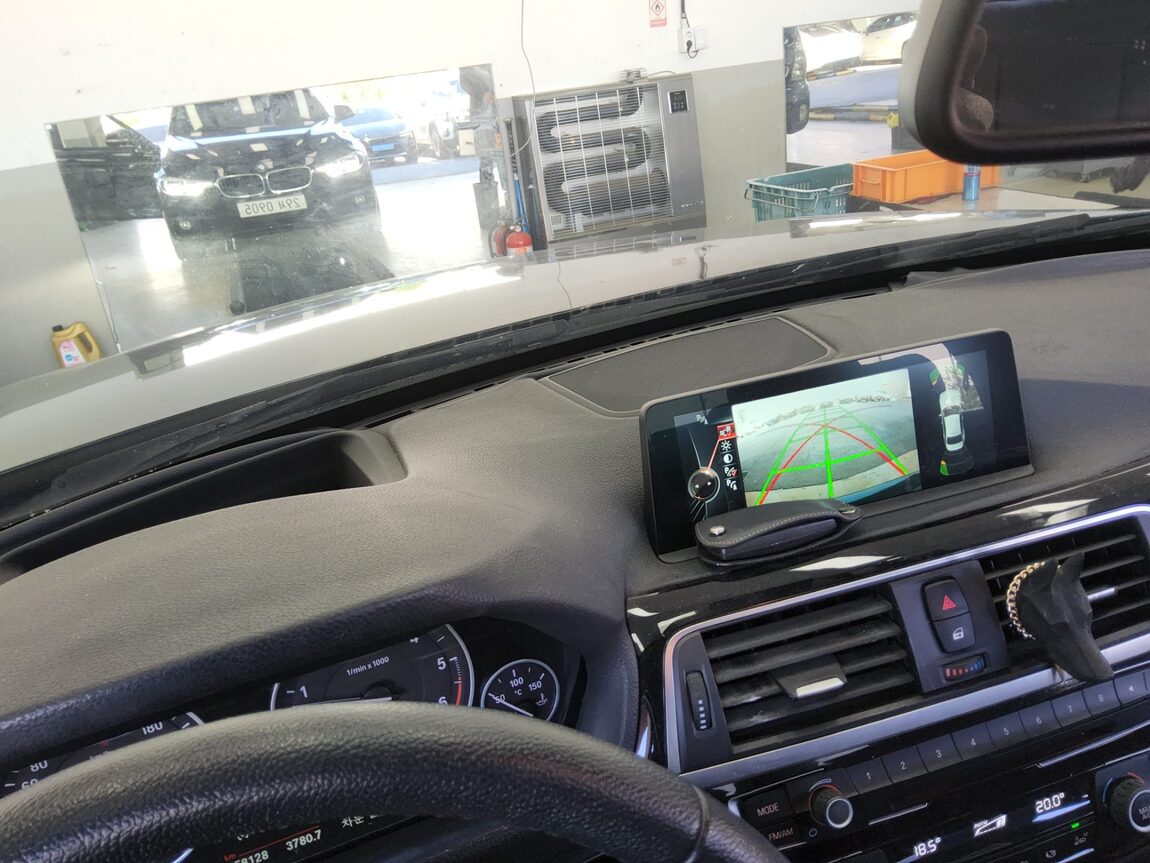 BMW 3 SERIES (6TH GEN) 320d 2016 - zdjęcie 17