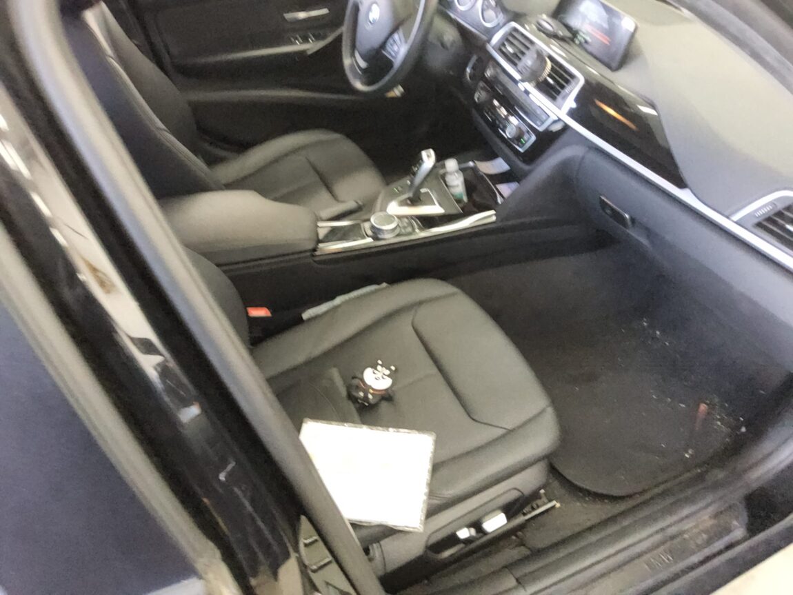 BMW 3 SERIES (6TH GEN) 320d 2016 - zdjęcie 14