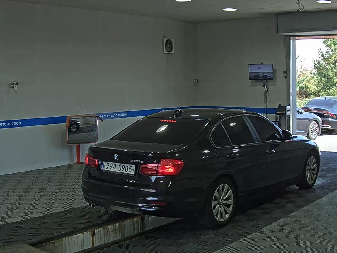 BMW 3 SERIES (6TH GEN) 320d 2016 - zdjęcie 5