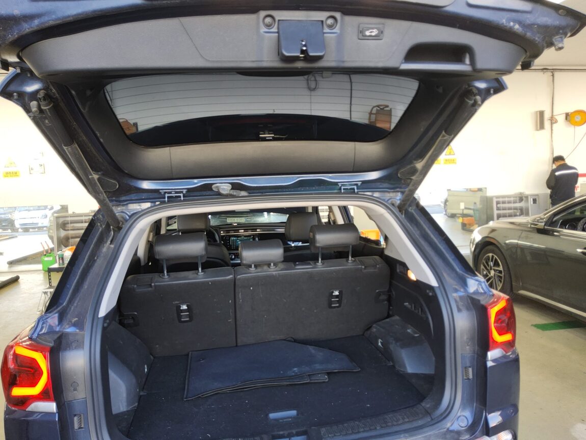KG MOBILITY (SSANGYONG) ALL NEW KORANDO 1.5 GASOLINE 2WD C7 2022 - zdjęcie 15