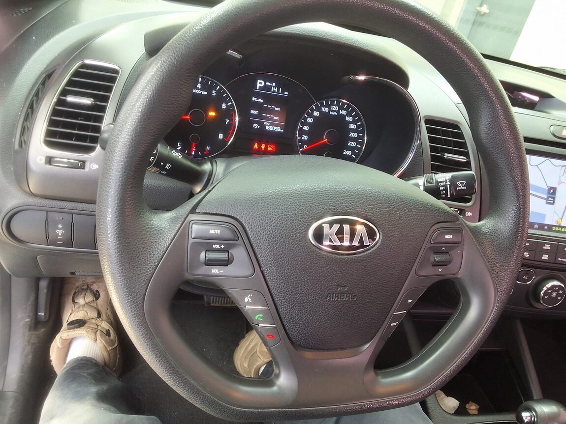 KIA THE NEW K3 1.6 GDI DELUXE 2018 - zdjęcie 23