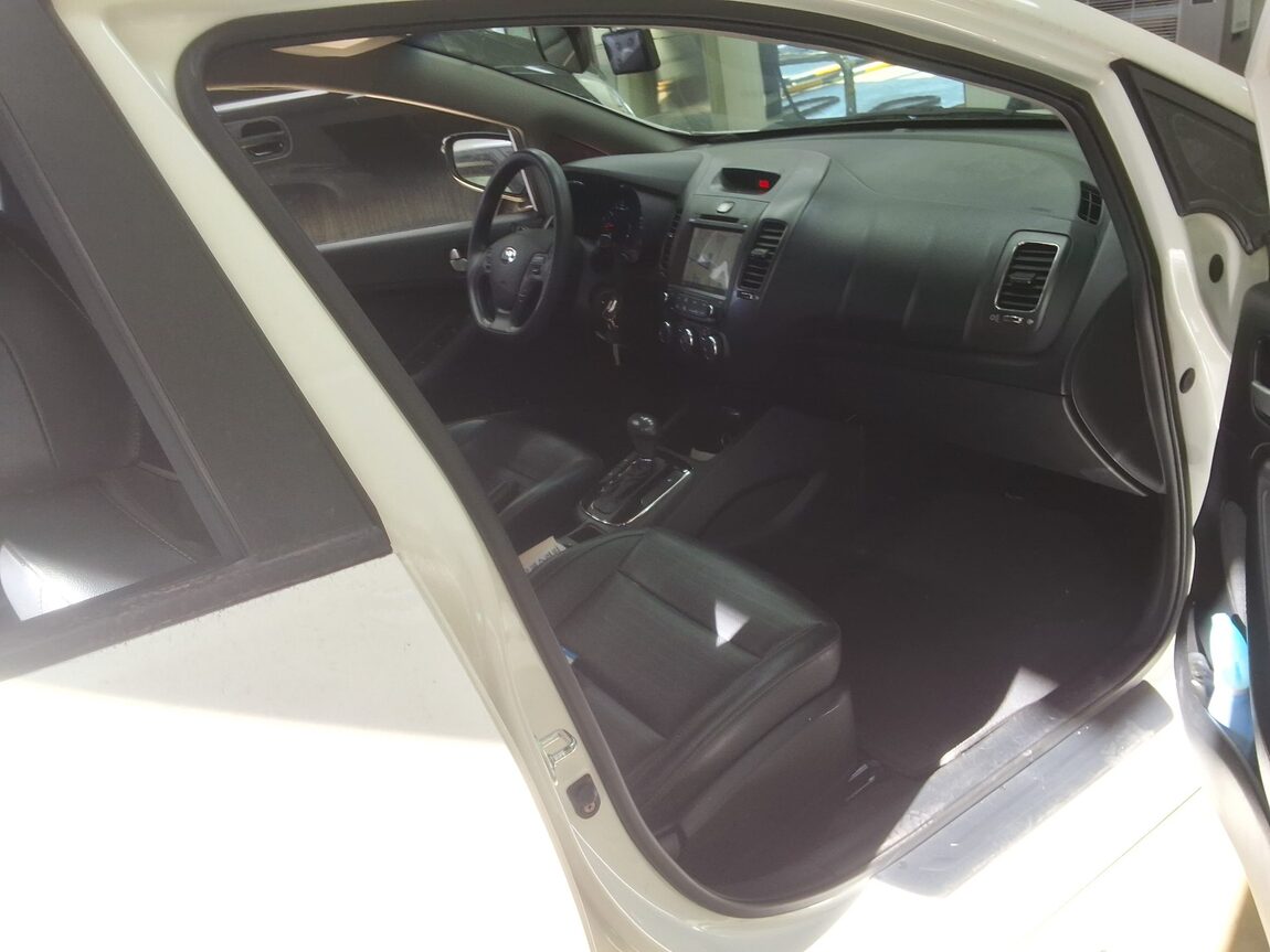 KIA THE NEW K3 1.6 GDI DELUXE 2018 - zdjęcie 15