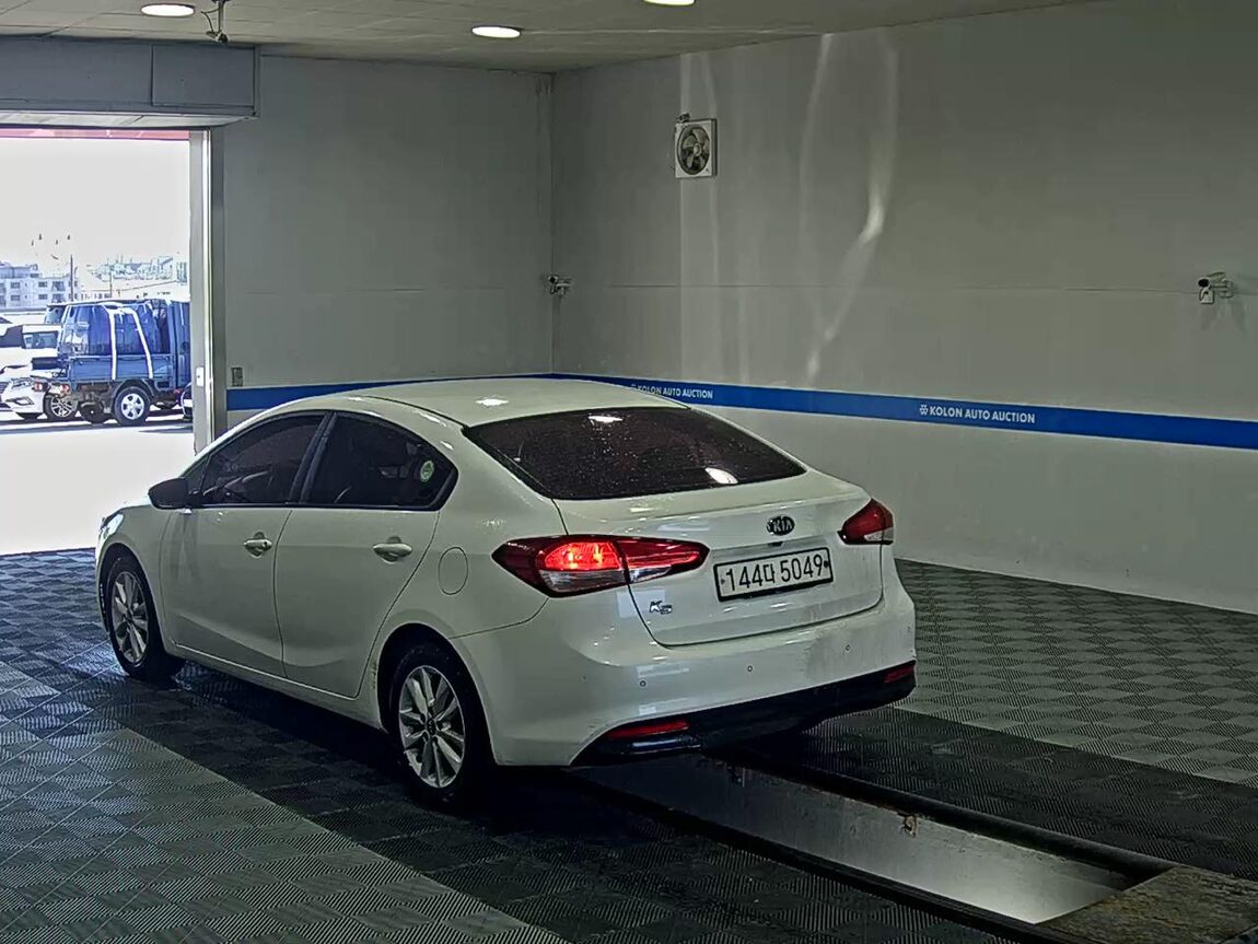 KIA THE NEW K3 1.6 GDI DELUXE 2018 - zdjęcie 6