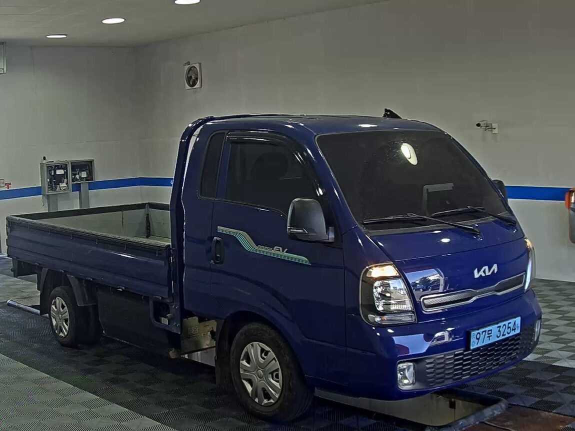 KIA BONGO III EV CARGO GLS 2024 - zdjęcie 3