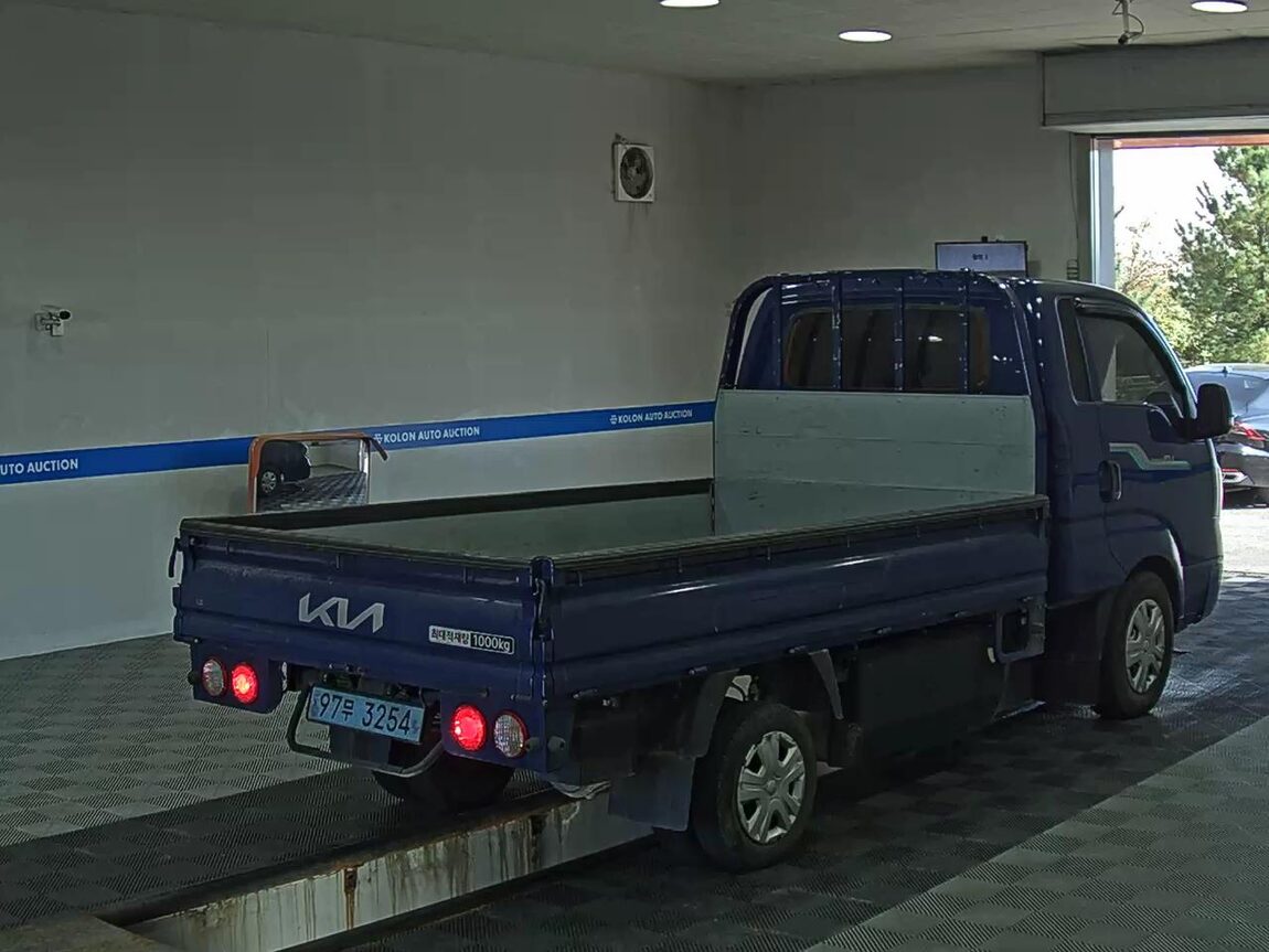 KIA BONGO III EV CARGO GLS 2024 - zdjęcie 5