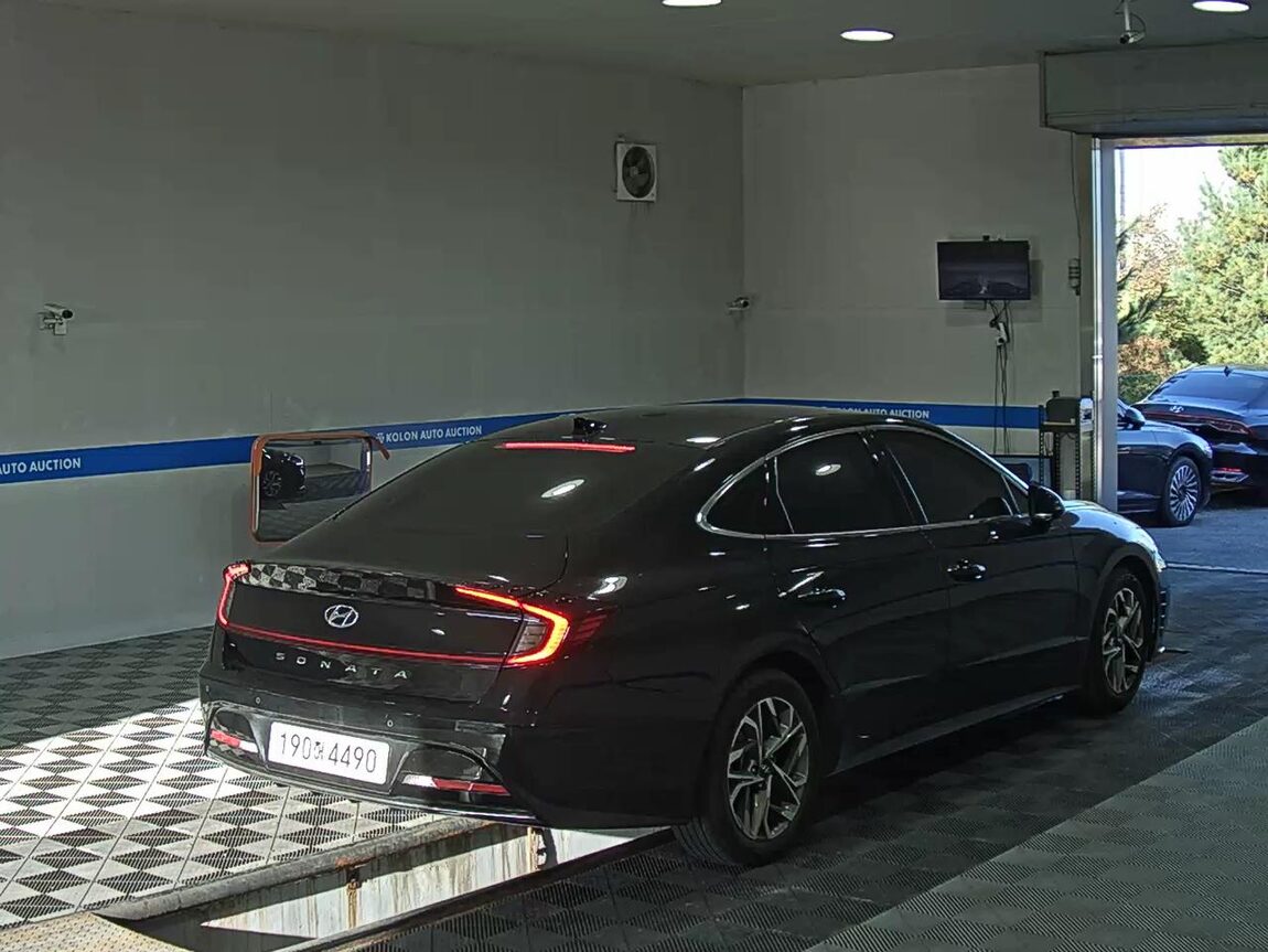HYUNDAI SONATA (DN8) G2.0 PREMIUM PLUS 2022 - zdjęcie 5