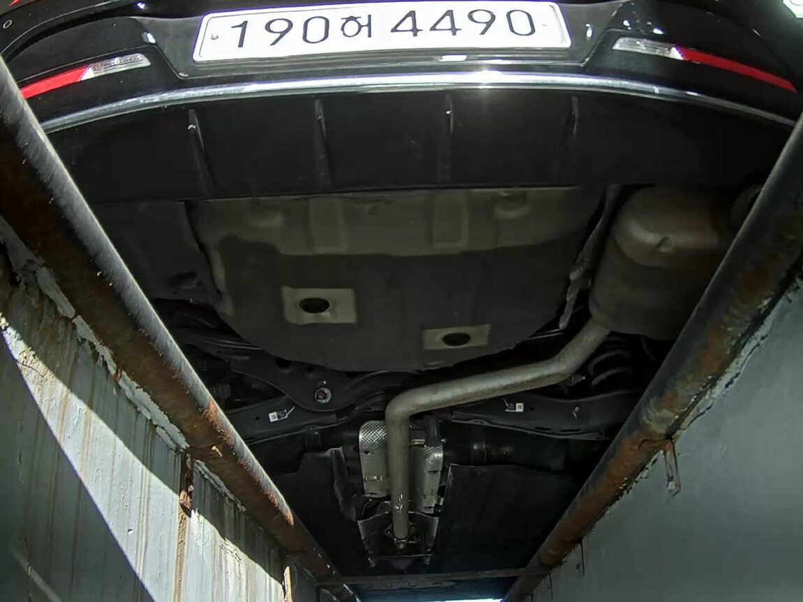 HYUNDAI SONATA (DN8) G2.0 PREMIUM PLUS 2022 - zdjęcie 8